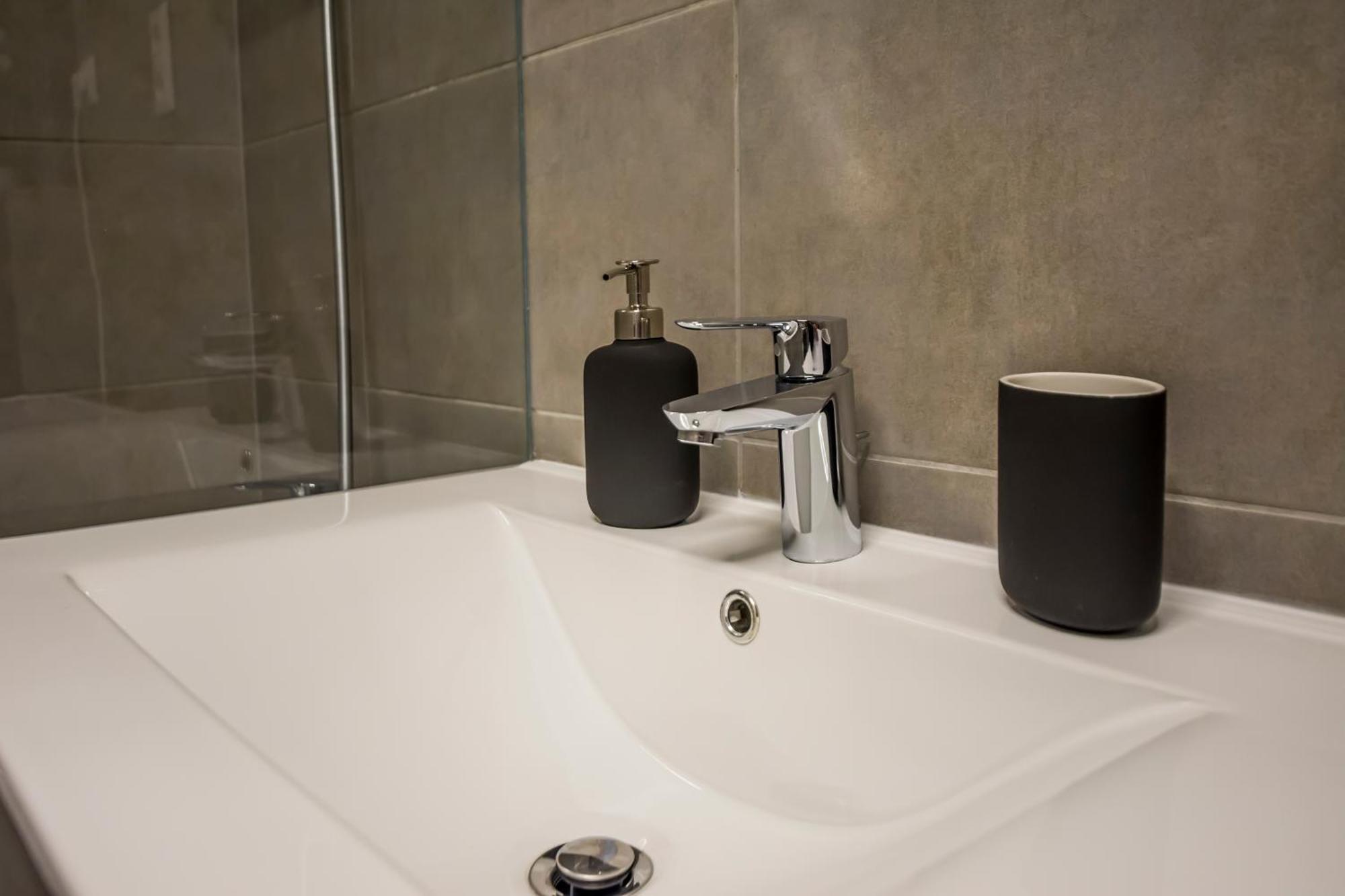 K40 Romantic Deluxe Studio In The City Center Budapest Eksteriør bilde